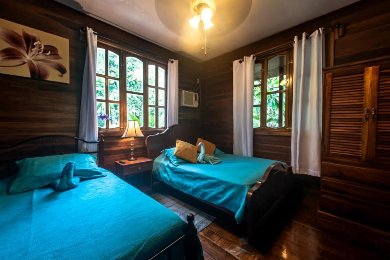 Hotel Tierra Verde Bed And Breakfast Bocas Town Ngoại thất bức ảnh