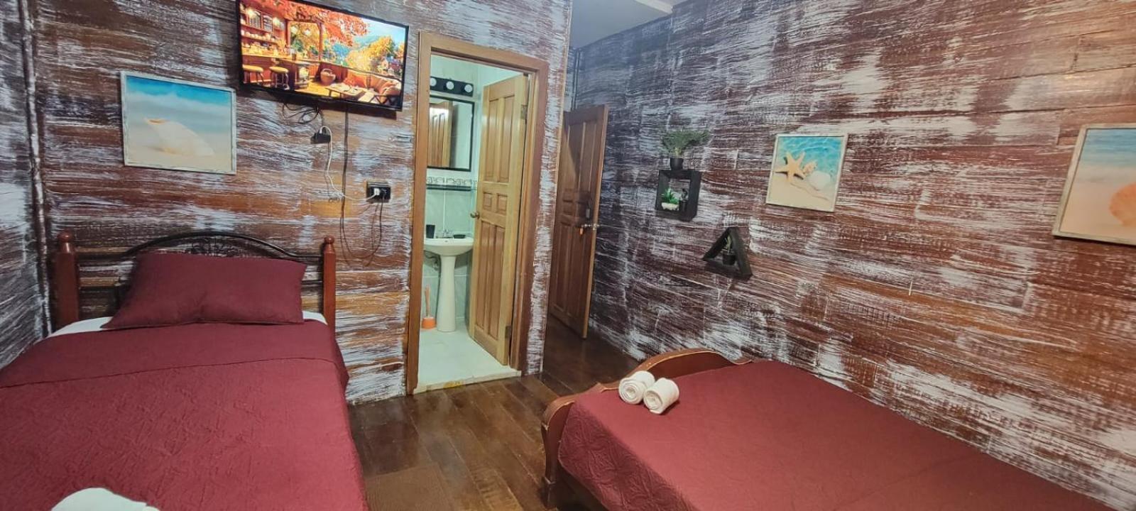 Hotel Tierra Verde Bed And Breakfast Bocas Town Ngoại thất bức ảnh