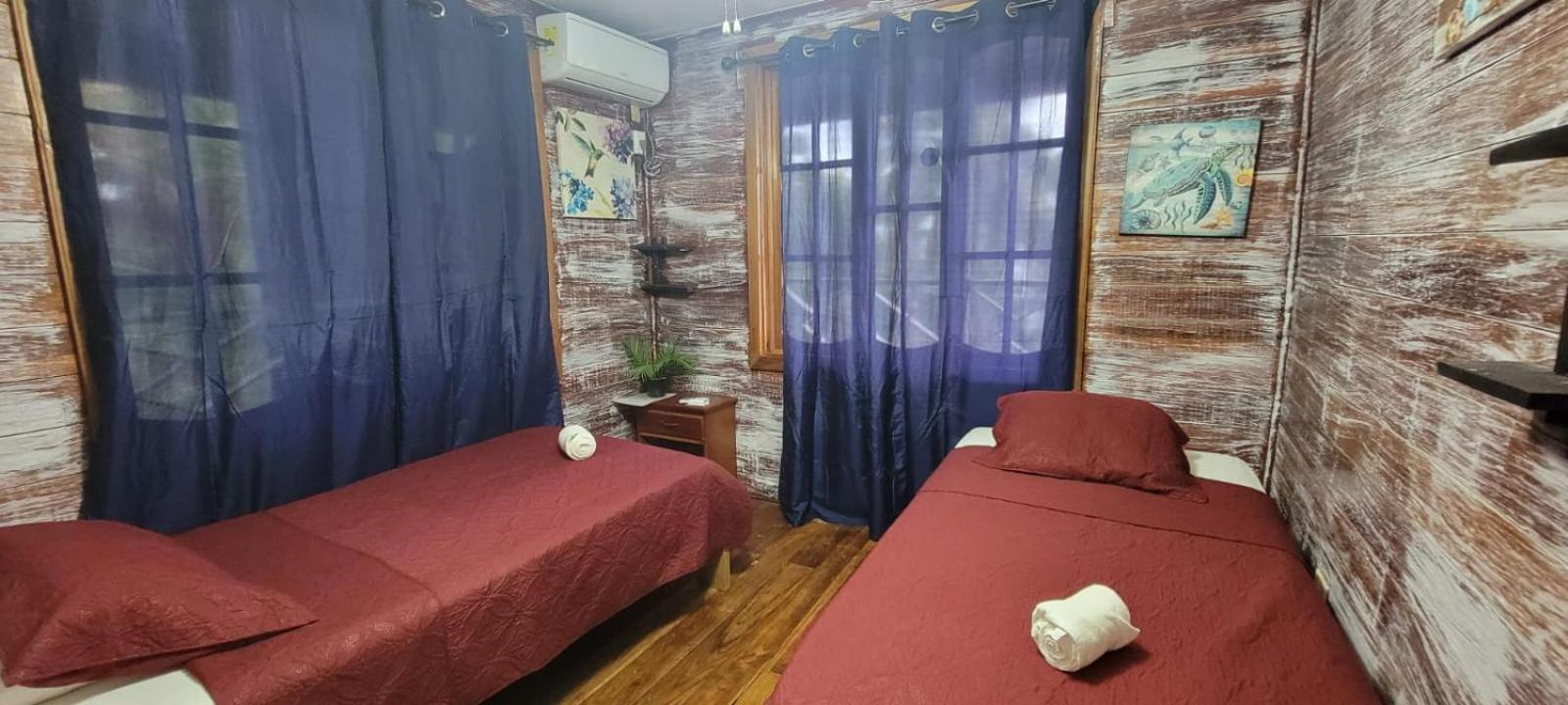 Hotel Tierra Verde Bed And Breakfast Bocas Town Ngoại thất bức ảnh