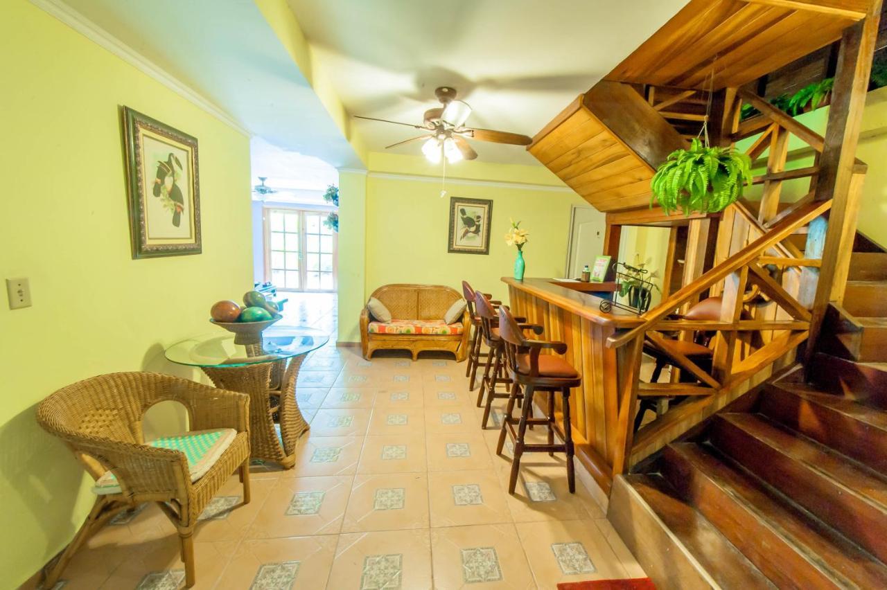 Hotel Tierra Verde Bed And Breakfast Bocas Town Ngoại thất bức ảnh